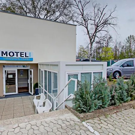 Motel Terminal Park 2*