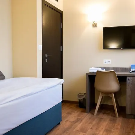 Terminal Park Motel *