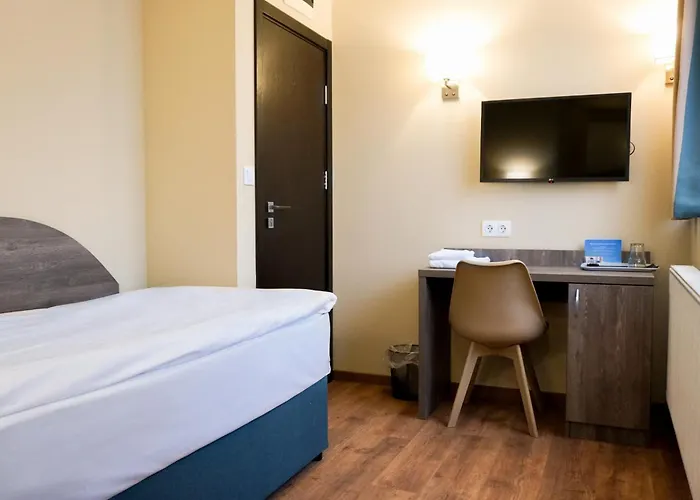 Terminal Park Motel 2*